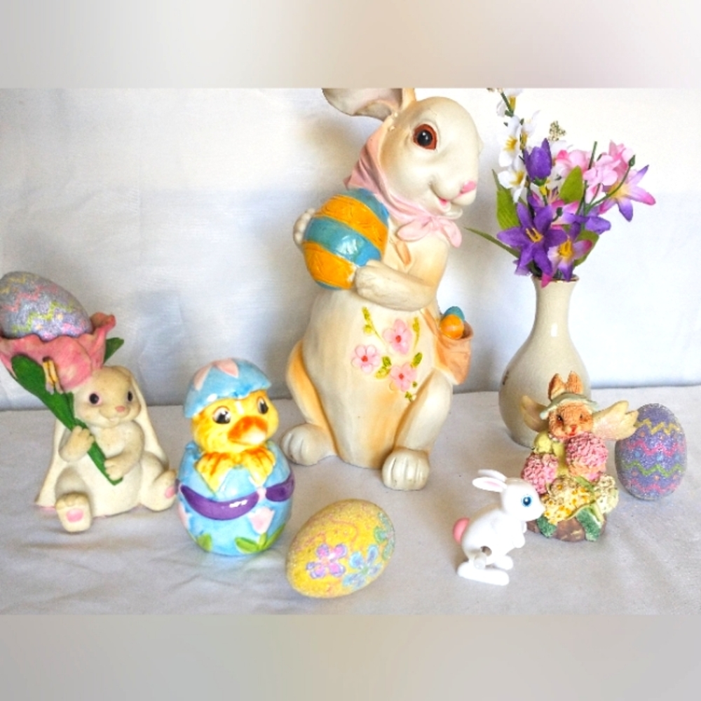 Assortment of Bunny Rabbit & Duck Decorations